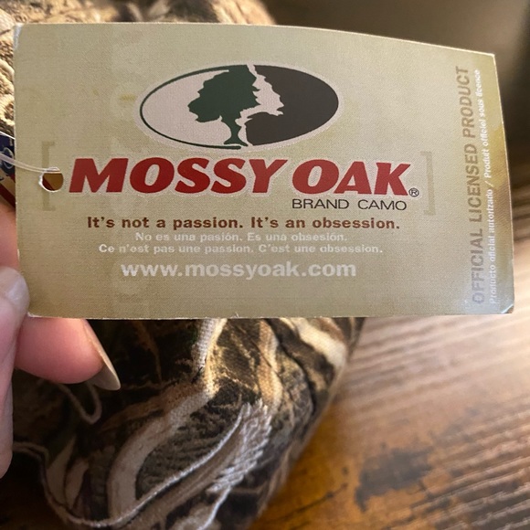 Mossy Oak Camo Brand “Girls With Guns” Hat - Picture 4 of 4